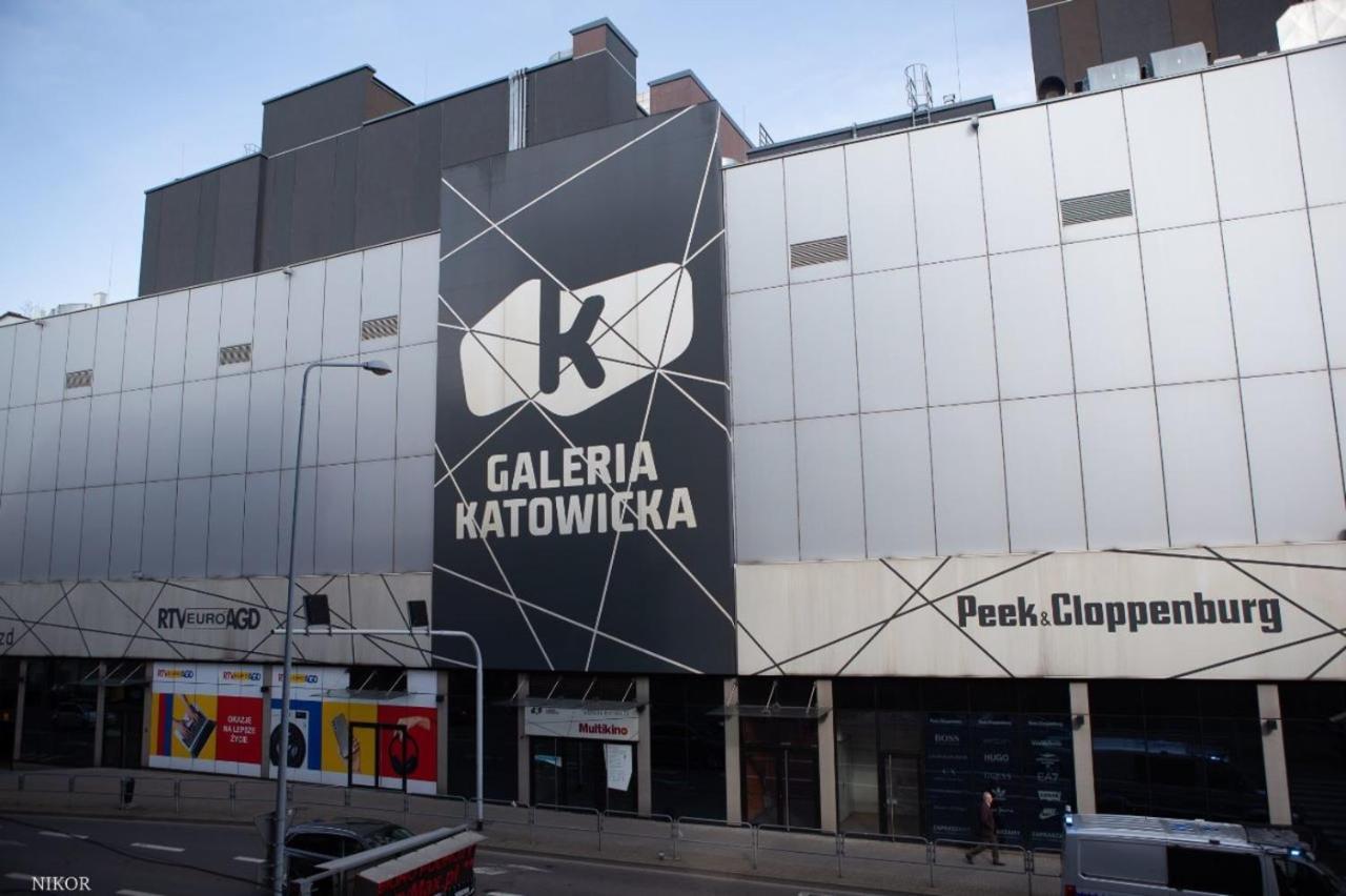 Apartamenty Kattowitz Slowackiego Bagian luar foto